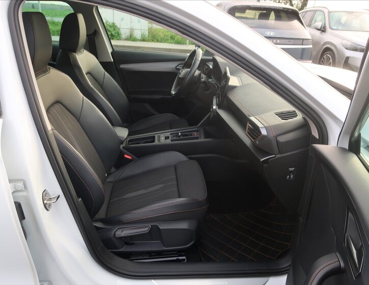 Cupra Formentor SUV / Terénní 2,0 l 140 kw