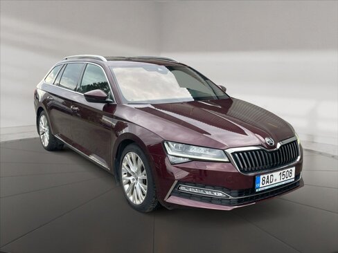 Škoda Superb Kombi 2,0 l 200 kw