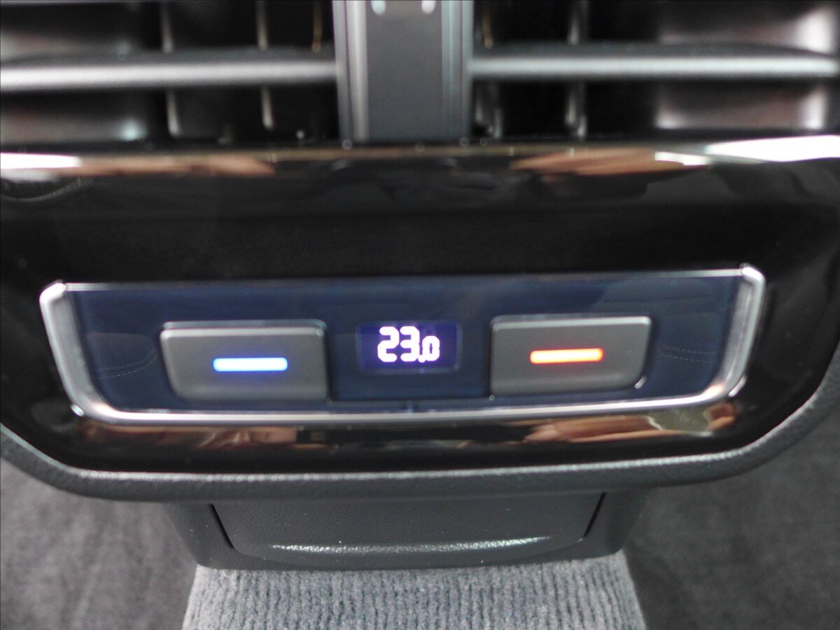 Volkswagen Passat Kombi 2,0 l 110 kw