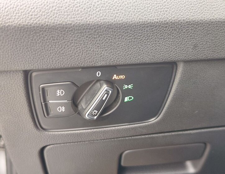 Volkswagen Passat Sedan 2,0 l 140 kw