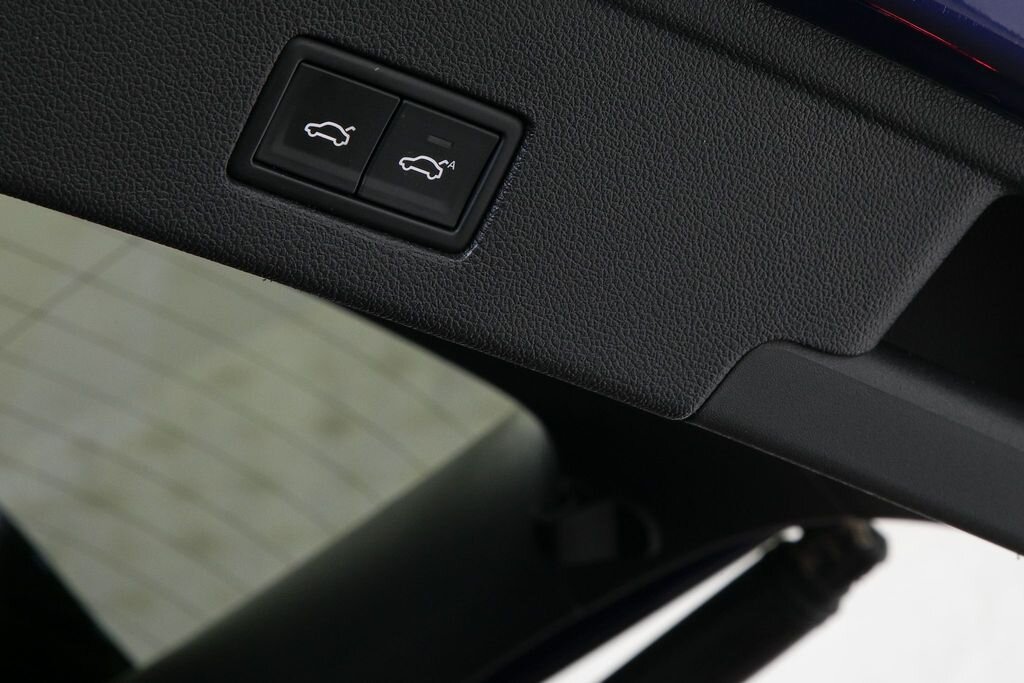 Volkswagen Touareg SUV / Terénní 3,0 l 210 kw