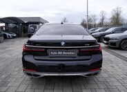BMW Řada 7 Sedan / Limuzína 6,6 l 430 kw