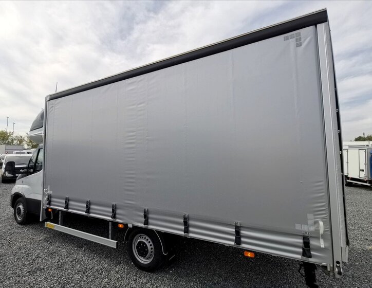 Iveco Daily Valník 3,0 l 129 kw