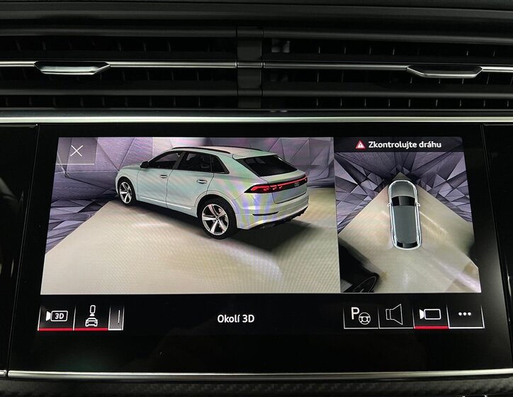 Audi Q8 SUV 3,0 l 210 kw