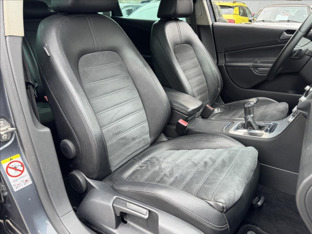 Volkswagen Passat Kombi 2,0 l 103 kw