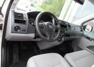 Volkswagen Transporter 9