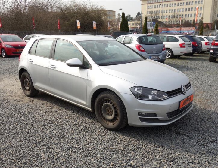 Volkswagen Golf Hatchback 1,4 l 90 kw