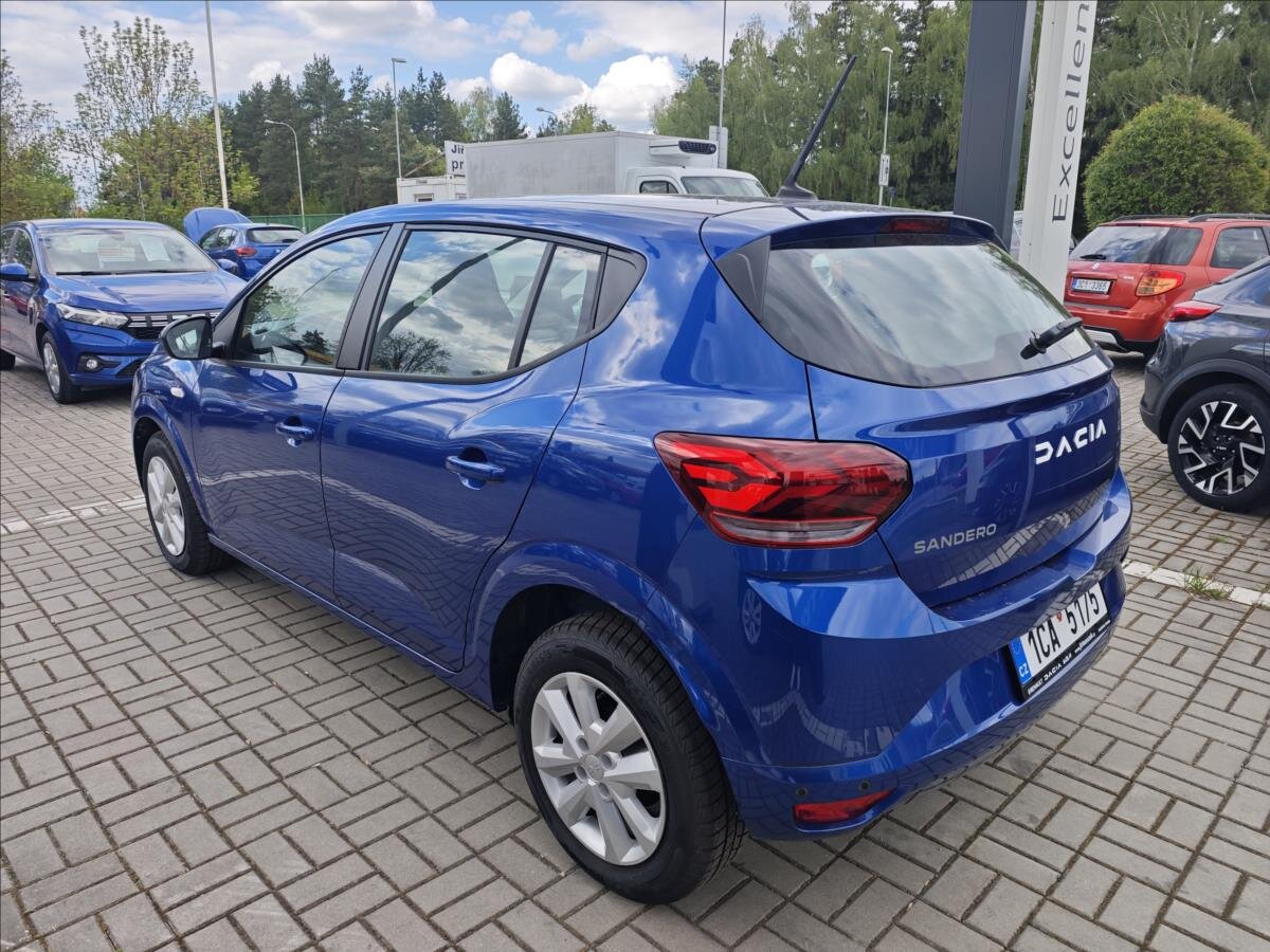 Dacia Sandero Hatchback 999,0 67 kw
