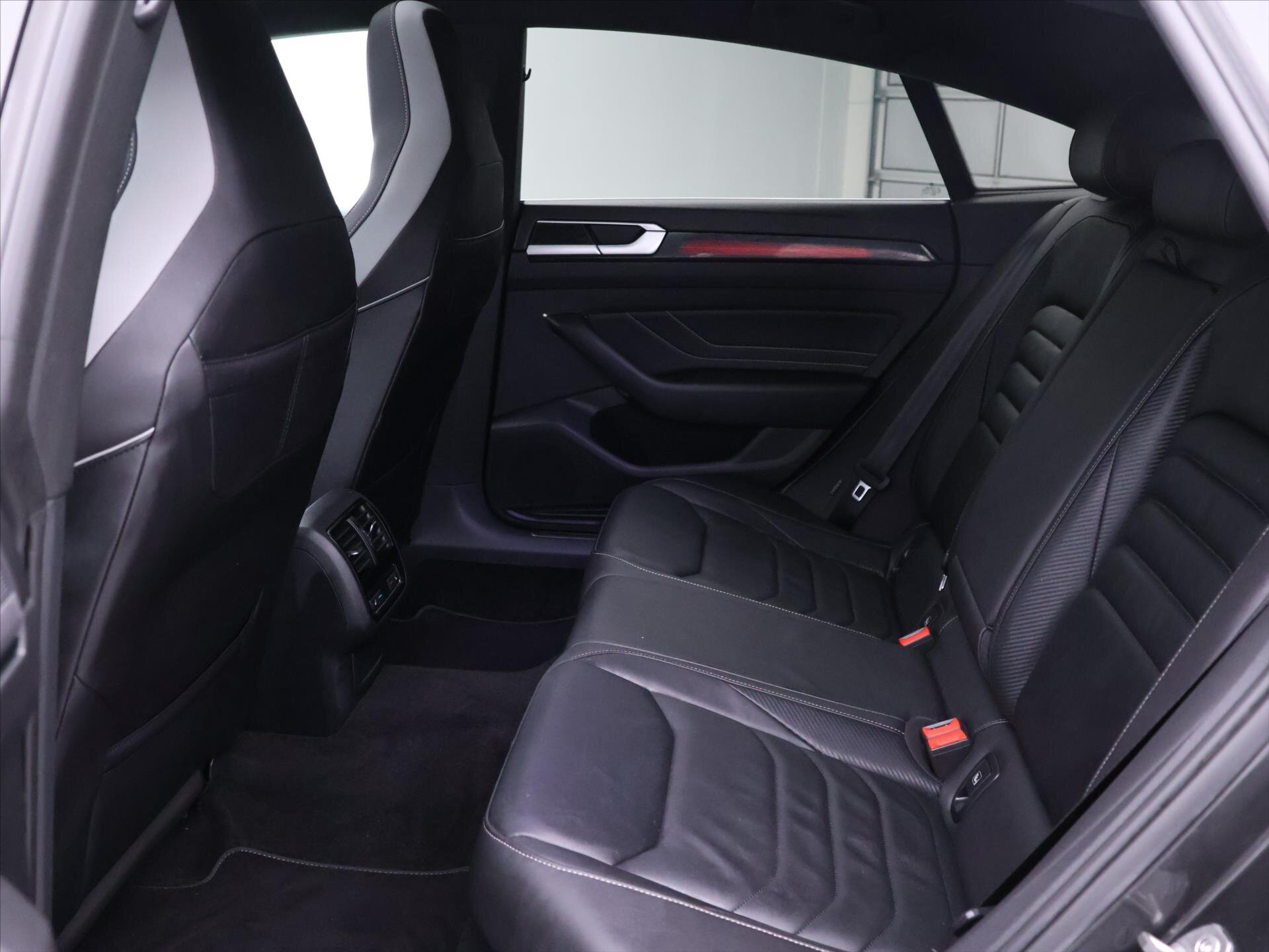 Volkswagen Arteon Hatchback 2,0 l 200 kw