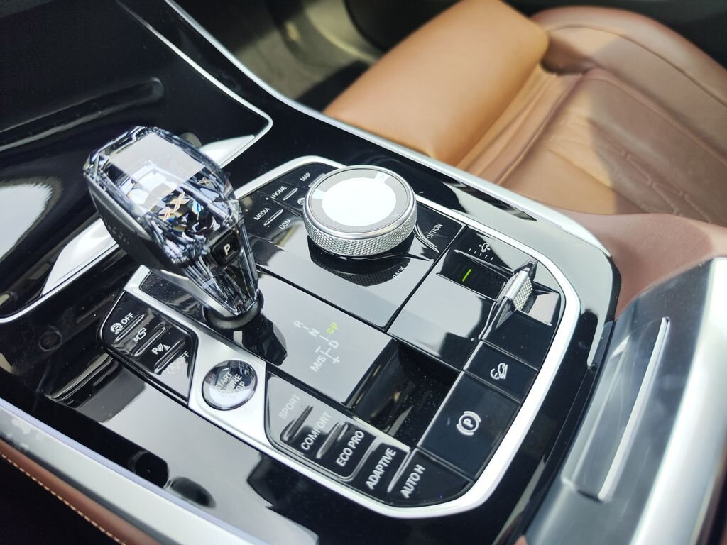 BMW X5 SUV / Terénní 3,0 l 250 kw