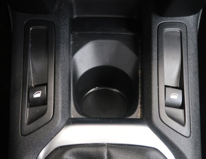 Citroën C-Elysée 22