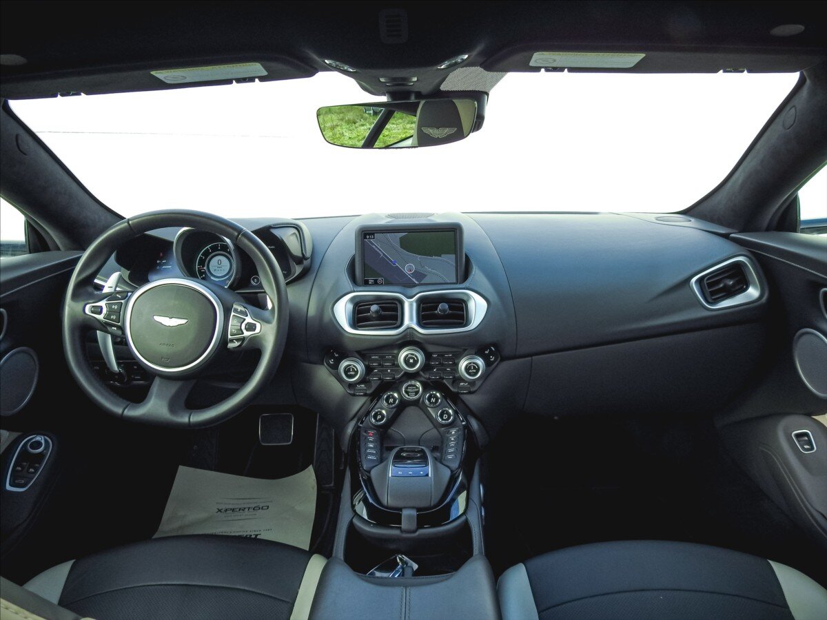 Aston Martin V8 Vantage Kupé 4,0 l 375 kw