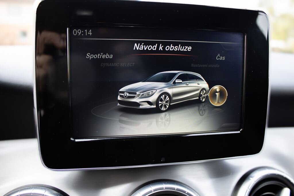 Mercedes-Benz CLA Kombi 1,5 l 80 kw