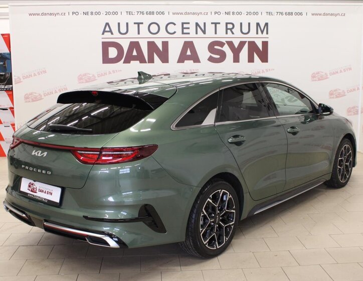 KIA ProCeed Kombi 1,5 l 103 kw