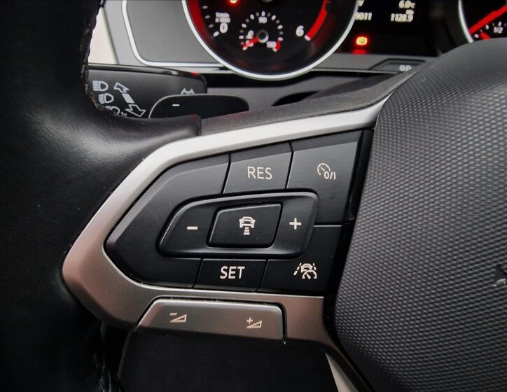 Volkswagen Passat 23