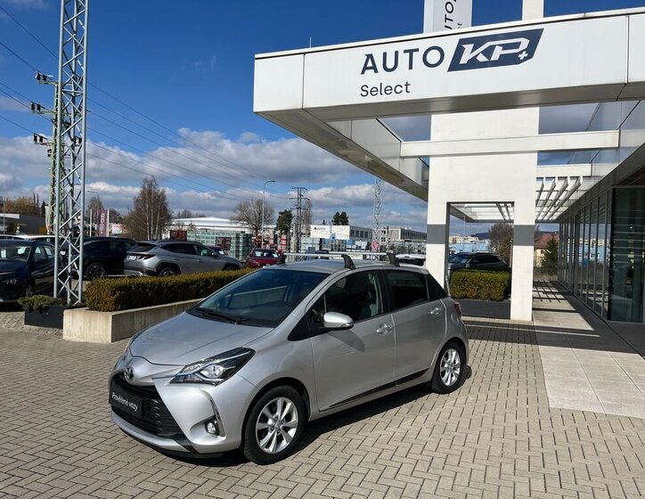 Toyota Yaris Hatchback 1,5 l 82 kw