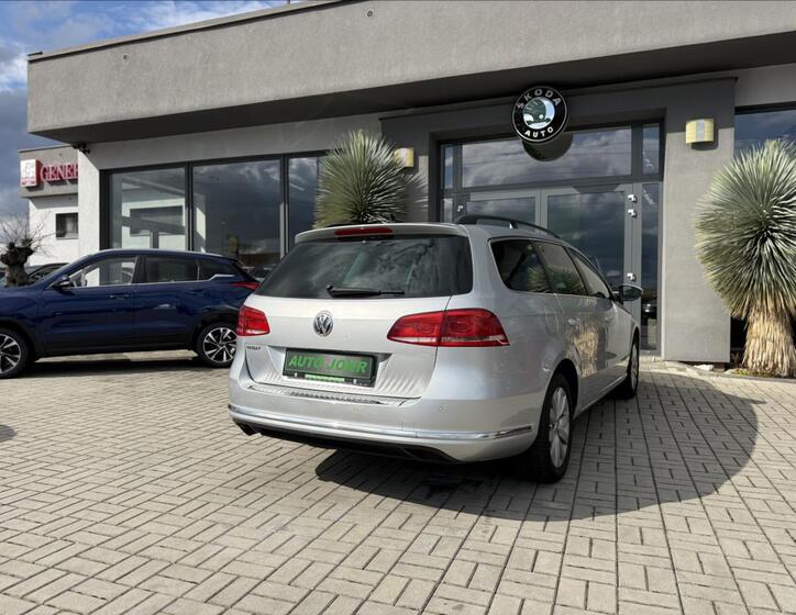 Volkswagen Passat 5