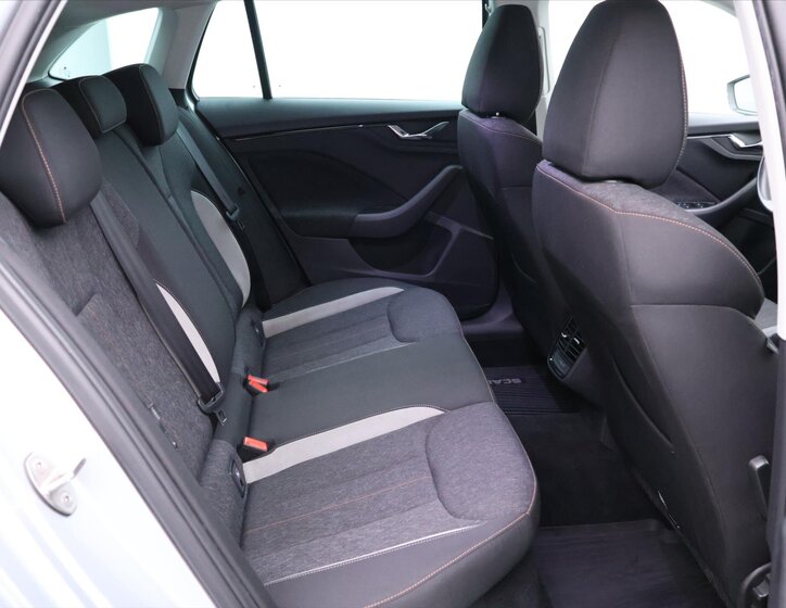 Škoda Scala Hatchback 1,5 l 110 kw