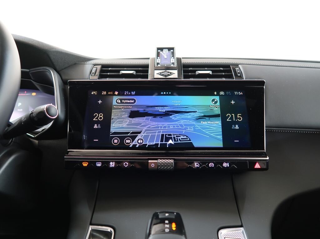 DS Automobiles DS7 Crossback