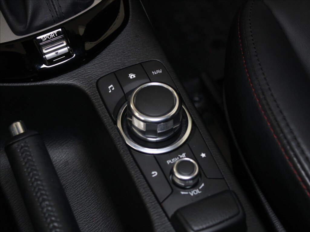 Mazda CX-3 SUV 2,0 l 110 kw