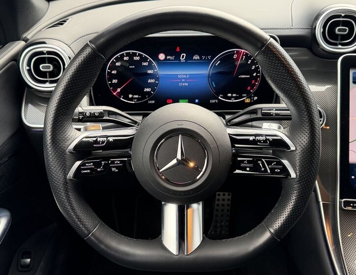 Mercedes-Benz GLC SUV / Terénní 2,0 l 145 kw