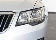 Škoda Superb 30