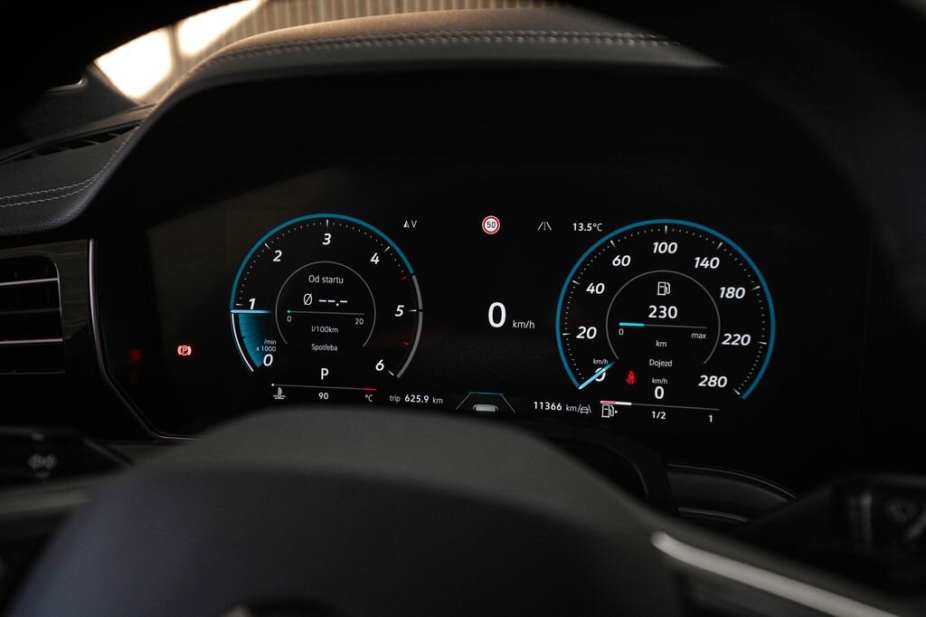 Volkswagen Touareg SUV / Terénní 3,0 l 210 kw