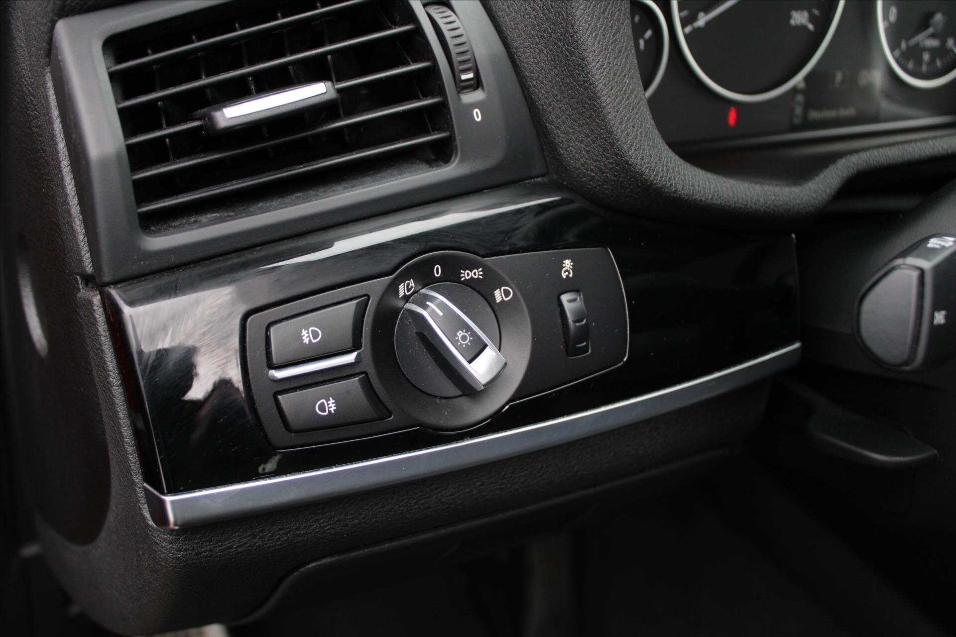 BMW X3 SUV 2,0 l 140 kw