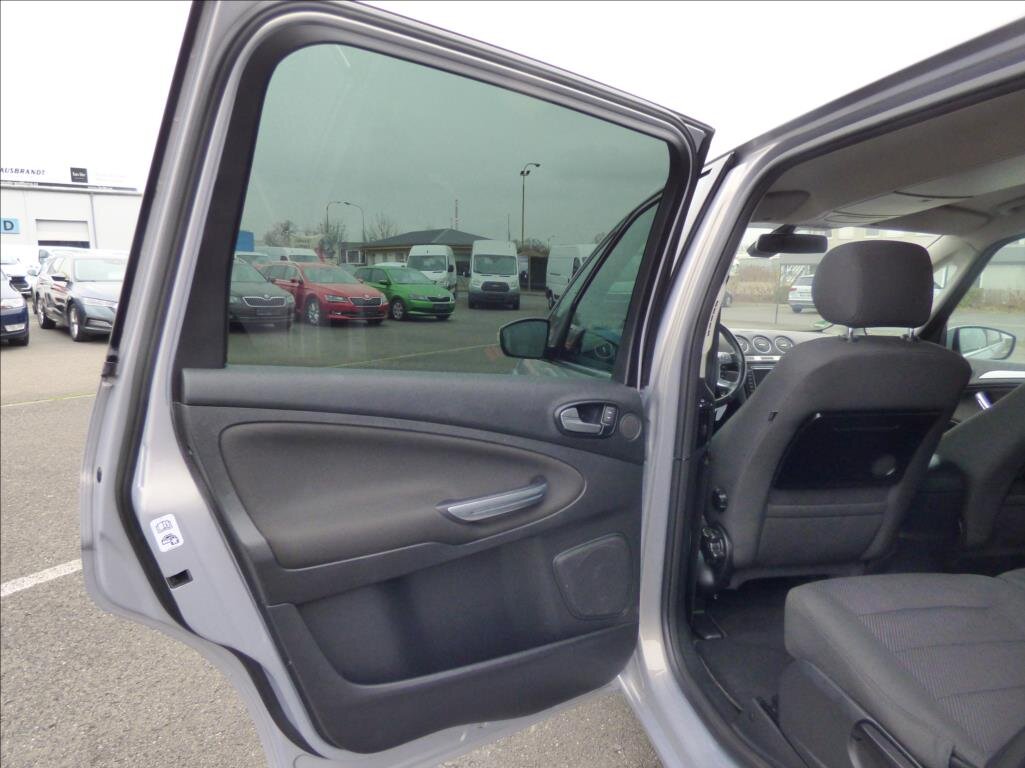 Ford Galaxy MPV 2,0 l 120 kw