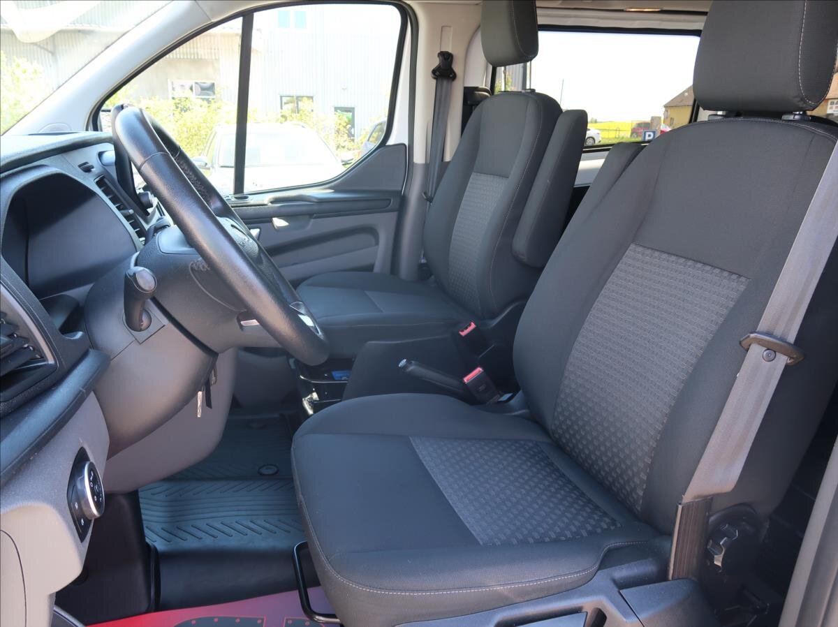Ford Transit Custom MPV 2,0 l 96 kw