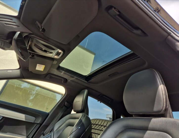 Volvo S90 Sedan 2,0 l 223 kw