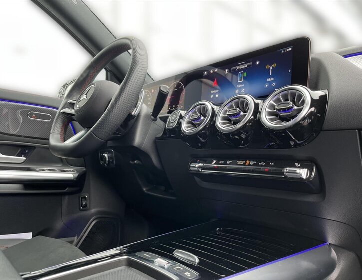 Mercedes-Benz GLA SUV 2,0 l 110 kw