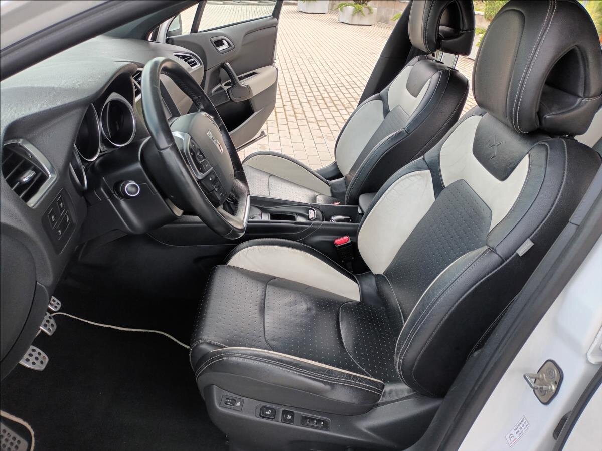 Citroën DS4 Hatchback 1,6 l 147 kw