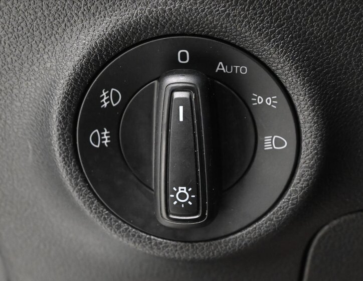 Škoda Karoq SUV / Terénní 2,0 l 110 kw