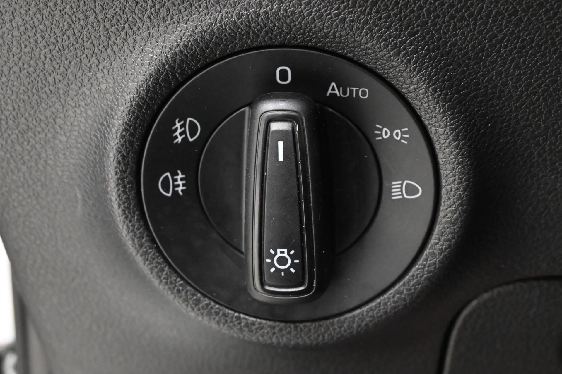 Škoda Karoq SUV / Terénní 2,0 l 110 kw