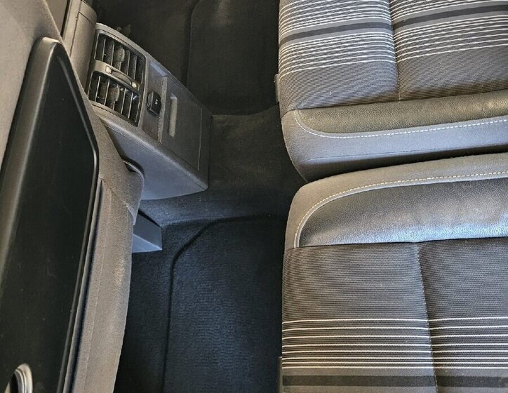 Volkswagen Touran VAN / Minibus 0,0 77 kw