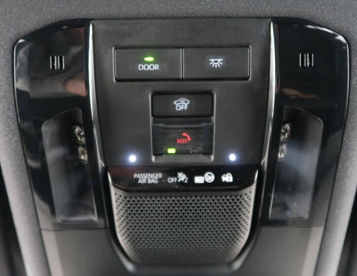 Toyota Land Cruiser Kombi 2,8 l 151 kw