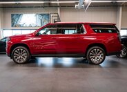 Chevrolet Suburban SUV / Terénní 6,2 l 313 kw