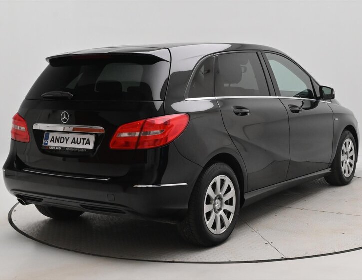 Mercedes-Benz Třídy B Kombi 1,6 l 90 kw