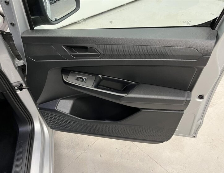 Volkswagen Caddy Skříň 2,0 l 55 kw