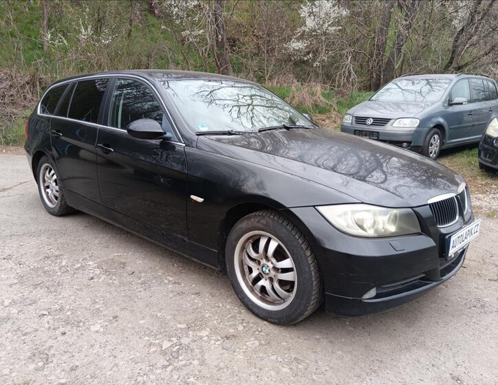 BMW Řada 3 Kombi 2,5 l 160 kw