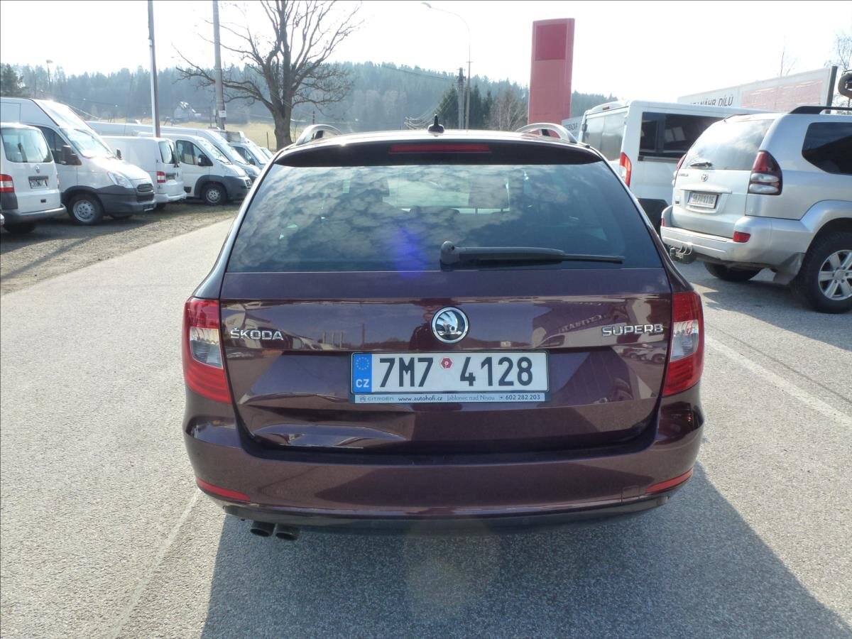 Škoda Superb Kombi 2,0 l 125 kw