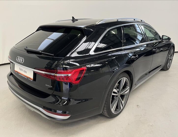 Audi A6 Allroad Kombi 3,0 l 253 kw