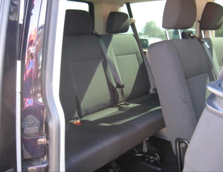 Volkswagen Caravelle 13