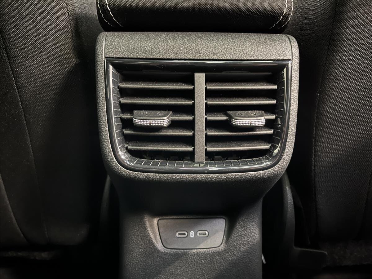 Škoda Fabia Hatchback 999,0 85 kw