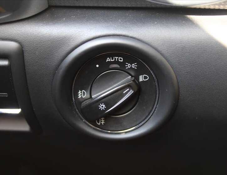 Porsche Cayenne SUV / Terénní 4,8 l 397 kw