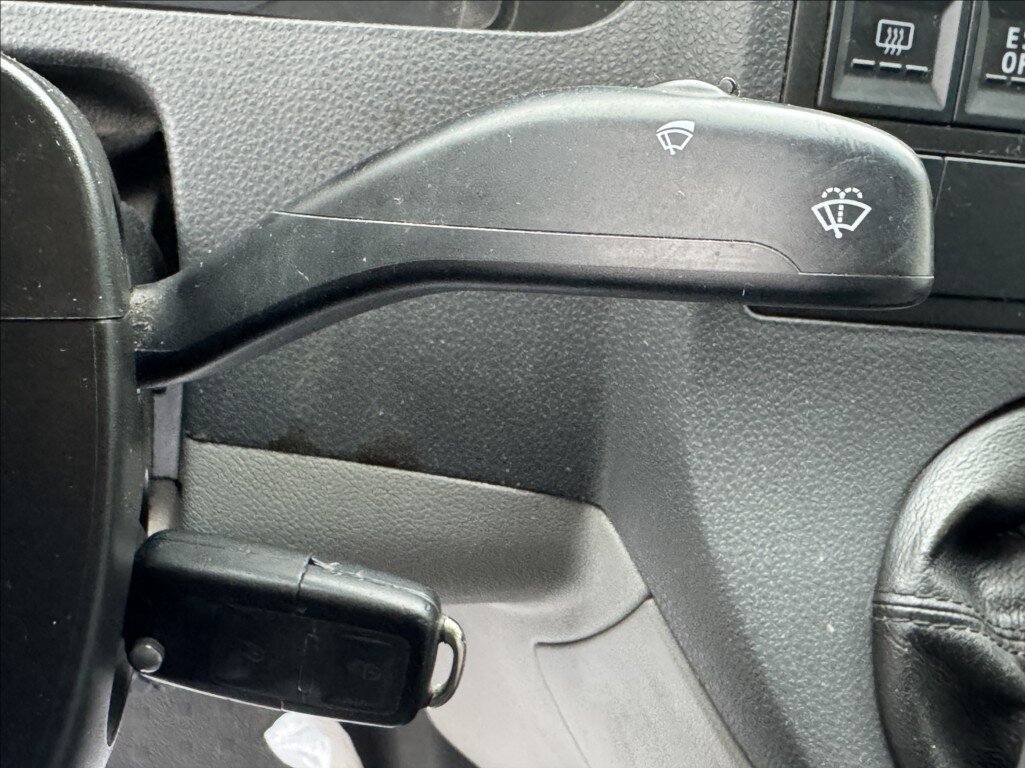 Volkswagen Transporter Kombi 1,9 l 90 kw