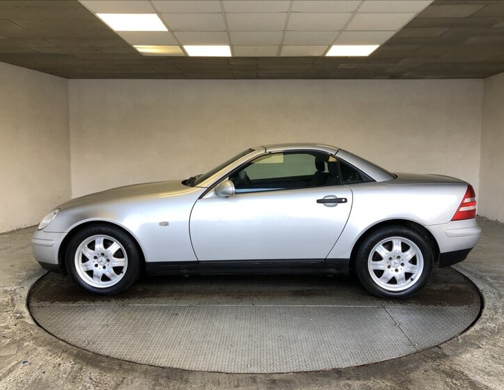 Mercedes-Benz SLK Kabriolet 2,0 l 100 kw
