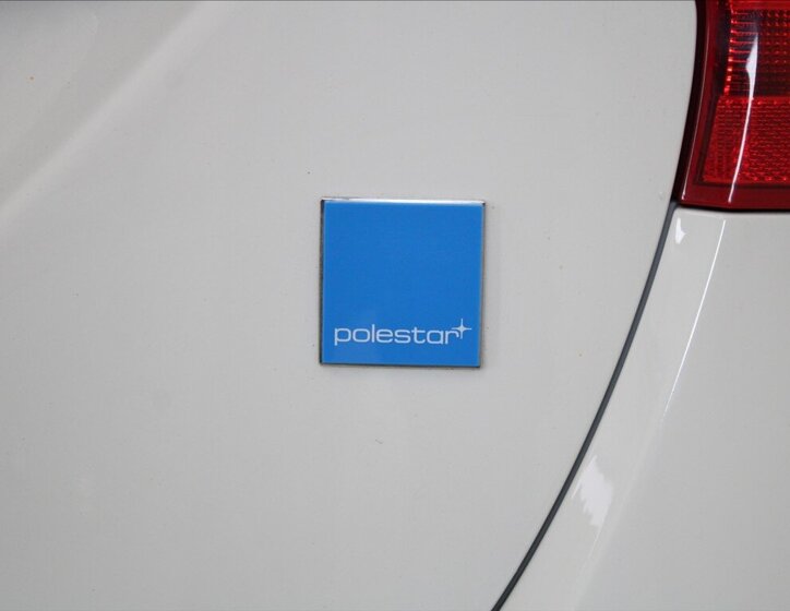 Volvo V60 Kombi 2,0 l 270 kw