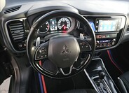 Mitsubishi Outlander 14